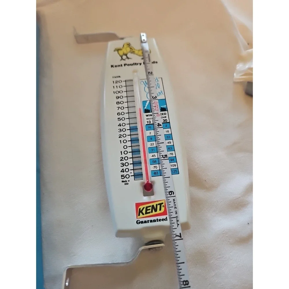 MIB Vintage Kent Poultry Feeds Metal Wind Chill Thermometer Sign Old Farm & Seed